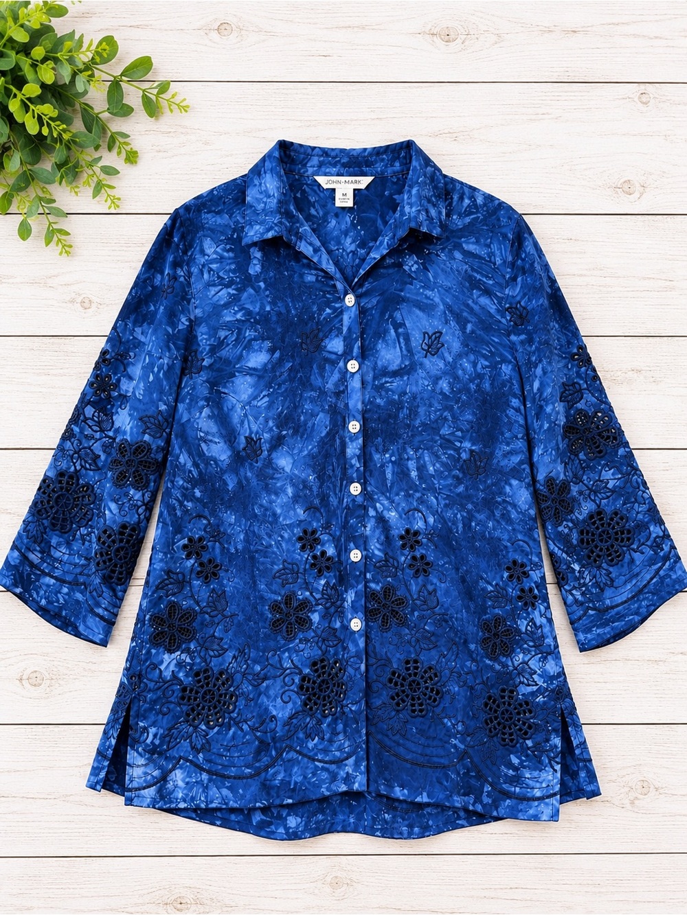 John Mark Blue Marbleized Embroidered Blouse Button Front Boho Size M NWT
